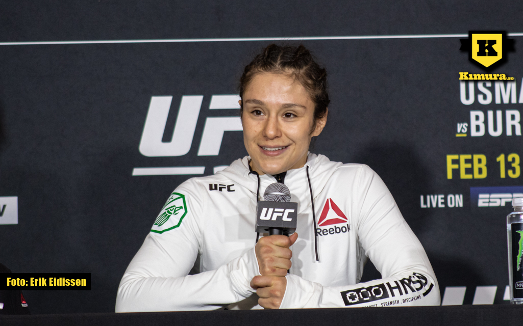 Alexa Grasso på UFC 258 Presskonferens