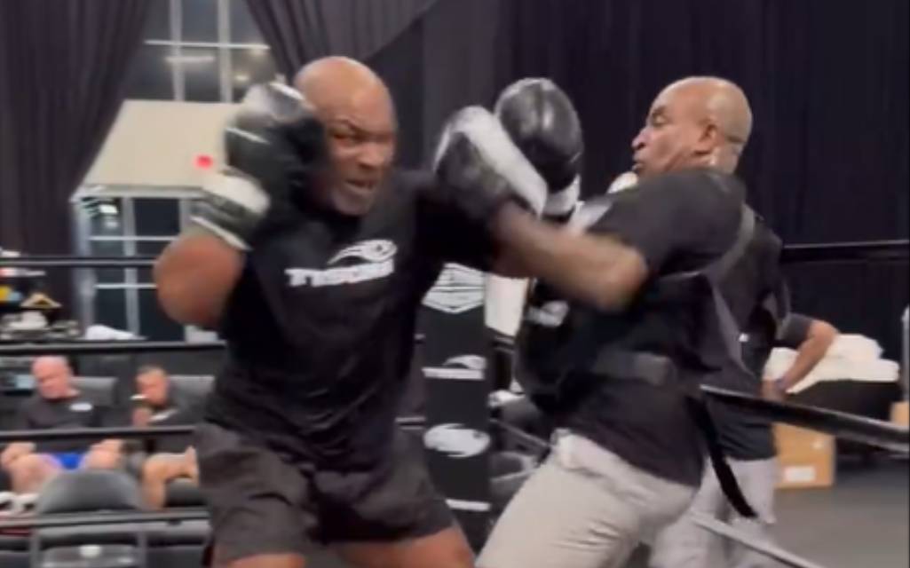Mike Tyson sparring