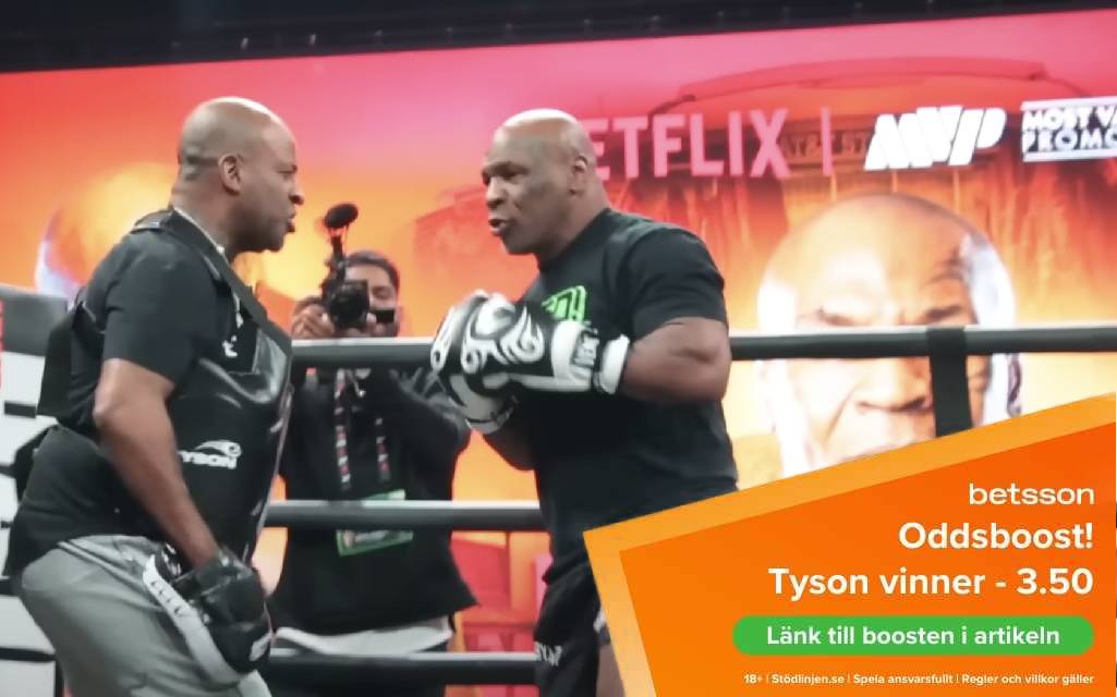 Mike Tyson sparring